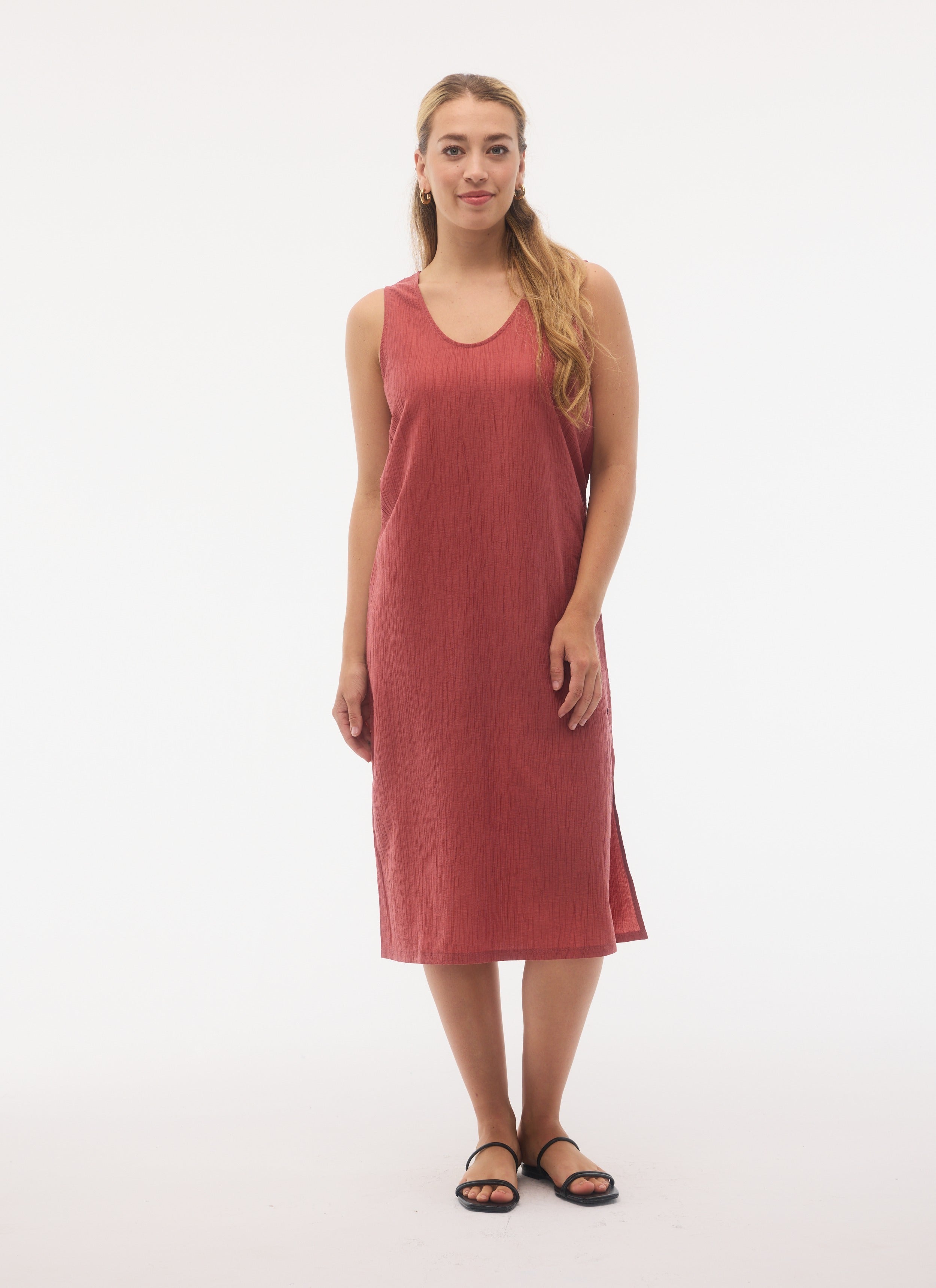 ELBA Sleeveless Dress