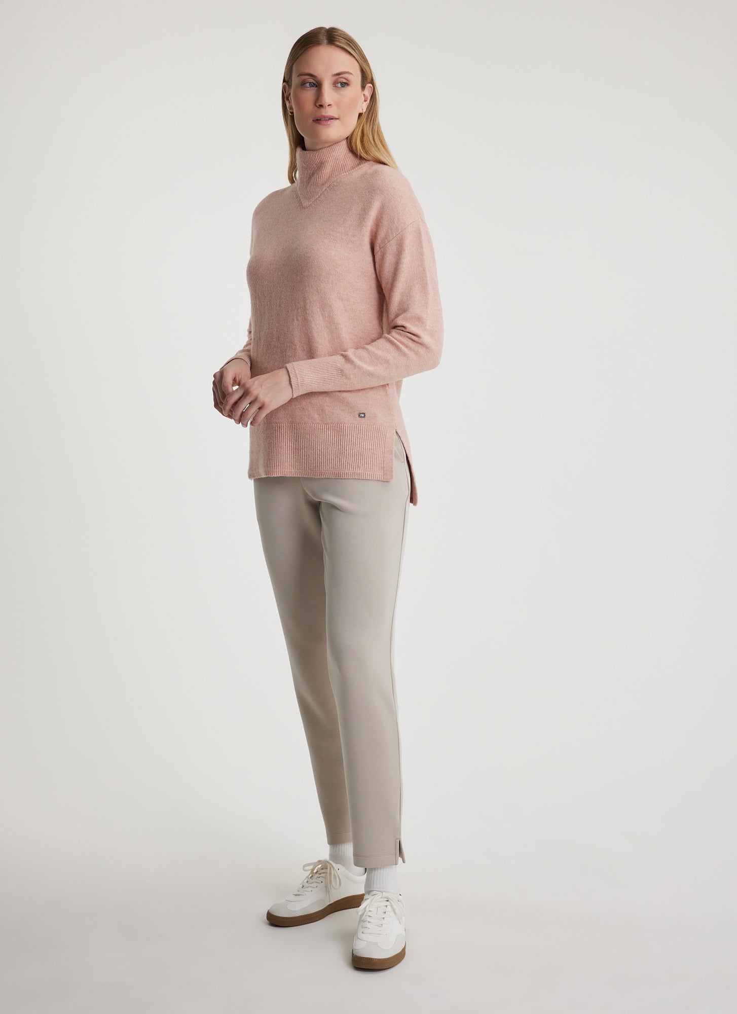 ANAYA Turtleneck Sweater