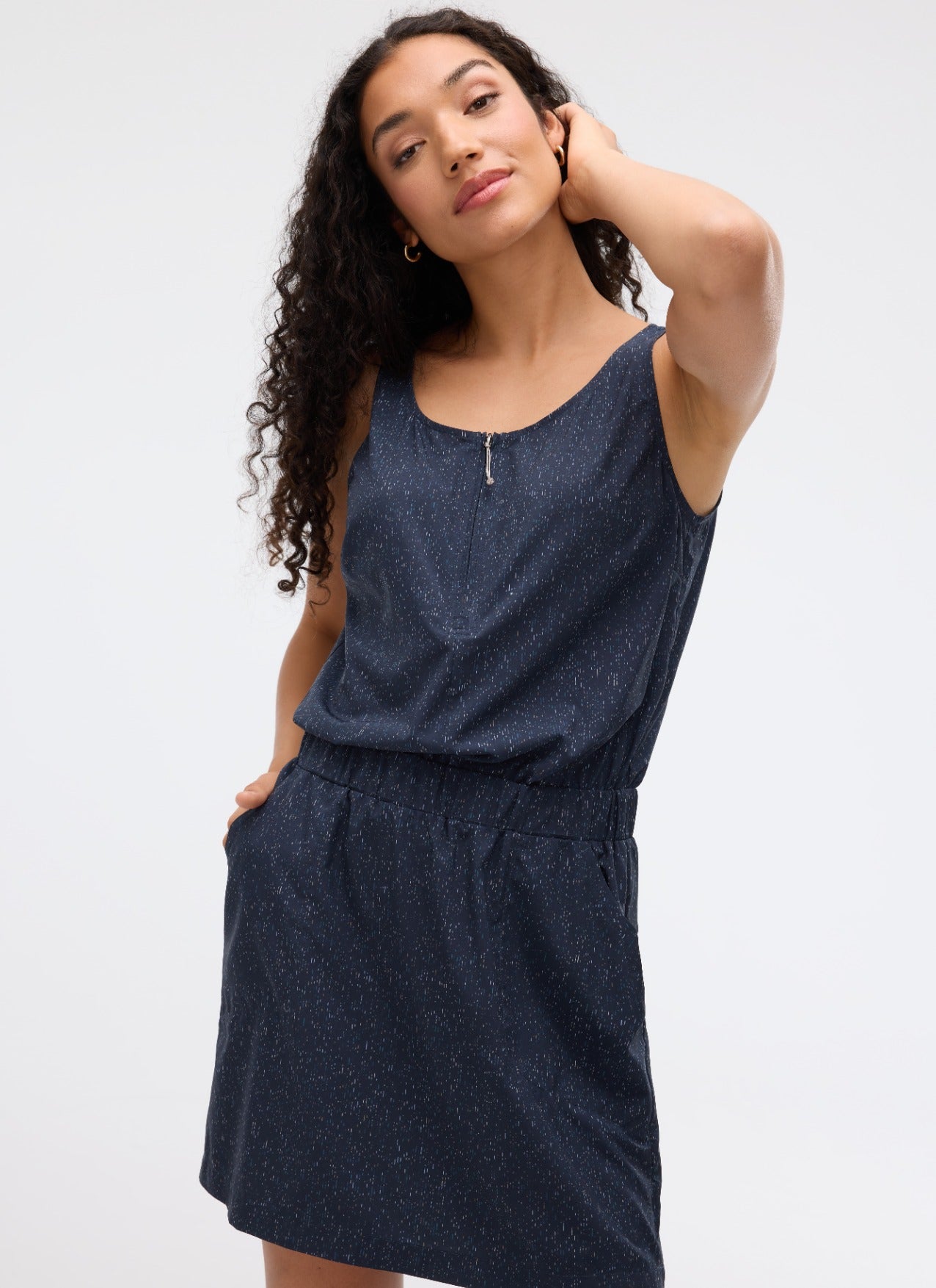 VERA Sleeveless Dress