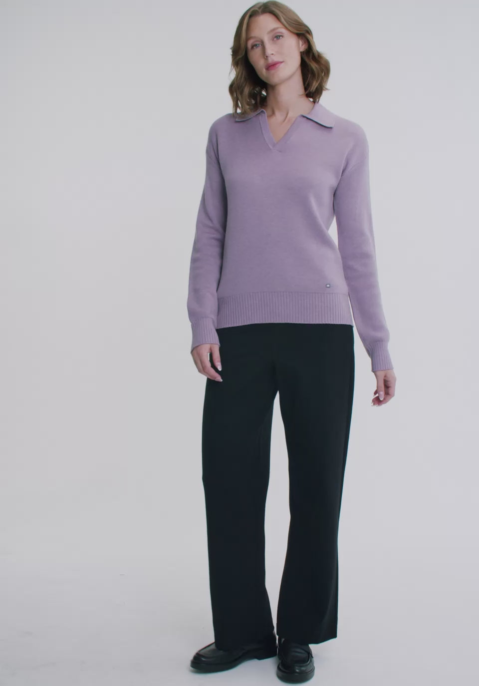 Charger la vidéo : Polo Cima  – vue modèle en mouvement, FIG Clothing