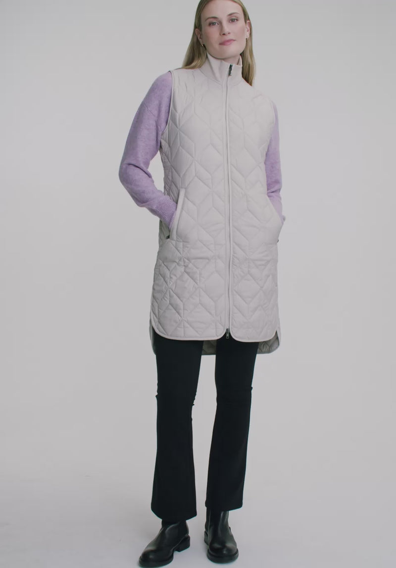 Veste Aria  – vue modèle en mouvement, FIG Clothing